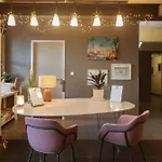 Hotel Les Jardins Du Canal - Solaire Eco Responsable - Piscine - Parking - Garage - Bornes électriques - Accueil Vélos - Kids Friendly 3*