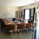 Les Jardins Du Canal - Piscine Chauffee - Solaire Eco Responsable - Parking - Garage - Bornes Electriques - Accueil Velos - Kids Friendly 3* Aigues-Mortes