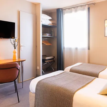 Hotel Les Jardins Du Canal Piscine Chauffee Aigues-Mortes