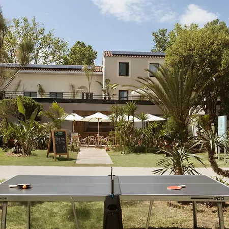 Les Jardins Du Canal Piscine Chauffee Aigues-Mortes
