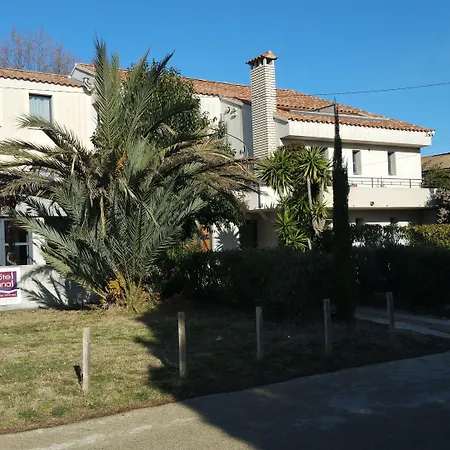 Les Jardins Du Canal - Piscine Chauffee - Solaire Eco Responsable - Parking - Garage - Bornes Electriques - Accueil Velos - Kids Friendly 3* Aigues-Mortes