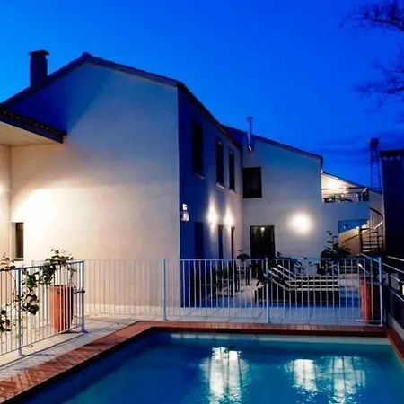 酒店 Les Jardins Du Canal - Piscine Chauffee A 28 Degres - Parking Gratuit - Garage - Bornes Electriques - Accueil Velos Et Motos - Kids Friendly-solaire Ecoresponsable 艾格-莫尔特